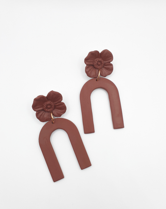 Earrings &quot;Flower arch&quot; chocolate brown